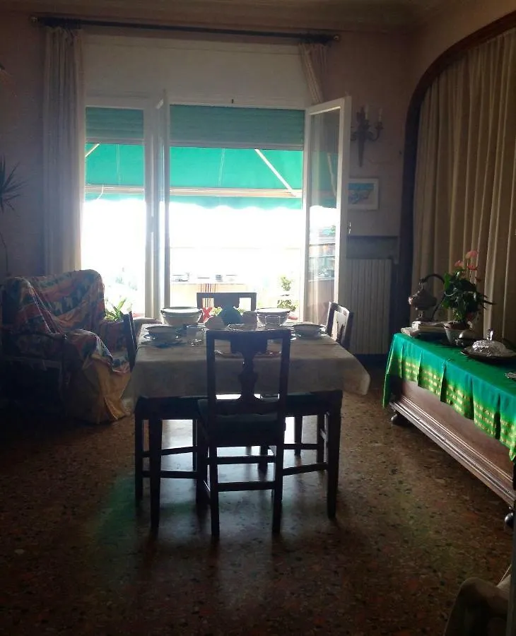 Zahir B&B Alassio 0*,