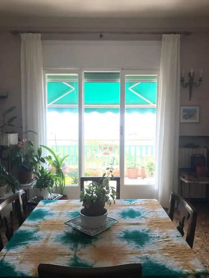 Zahir B&B Alassio 0*,